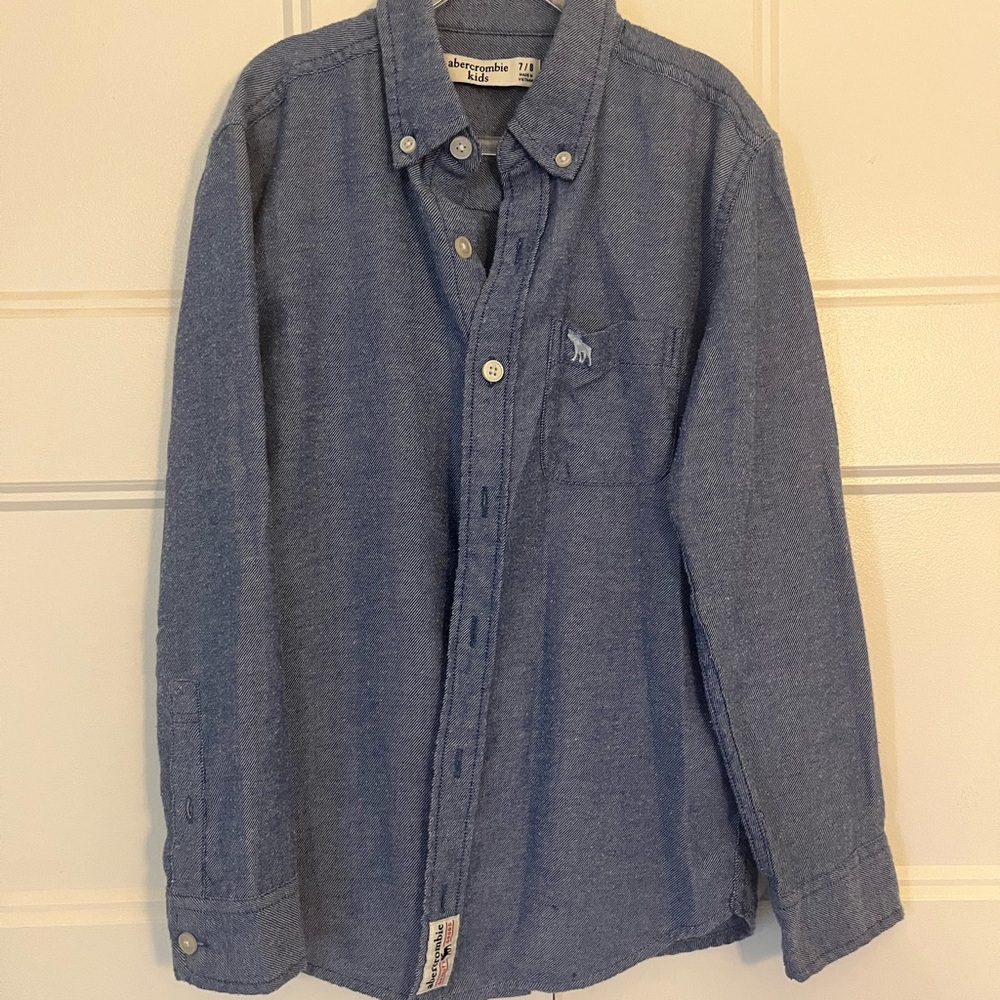 Abercrombie Blue Kids Shirt, size 7/8